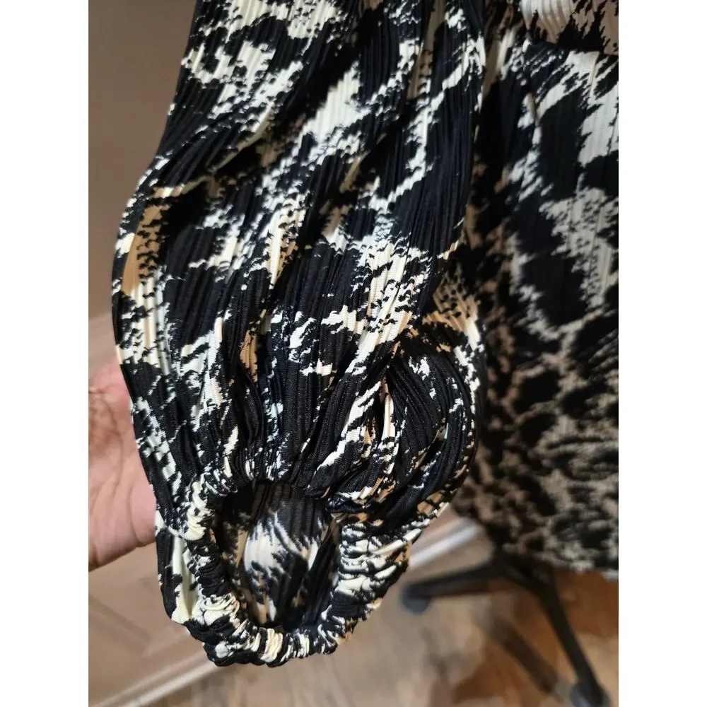 H&M Wrap Dress Women's Size Large Black White V Neck Abstract Print Long Sleeve - Picture 6 of 12